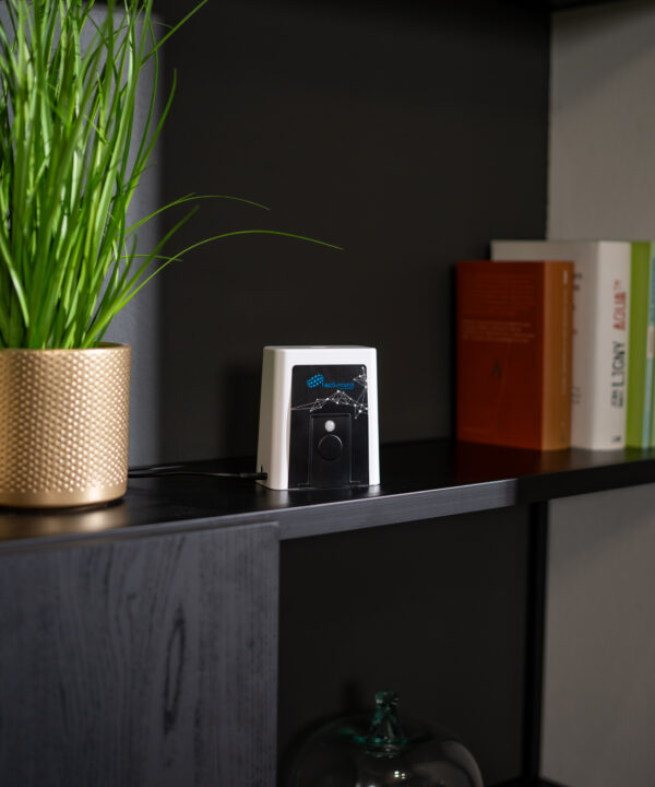 Alternative view of NeoSurround - Smart PEMF system for all day wellness